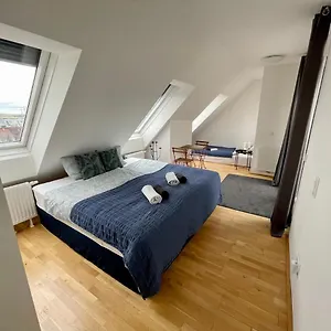 Проживание в семье Eca Rooftop Live - Private & Serviced, Вена